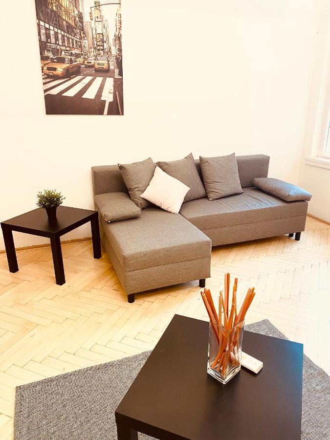 Kiraly78 Huge Apartment Boedapest Buitenkant foto